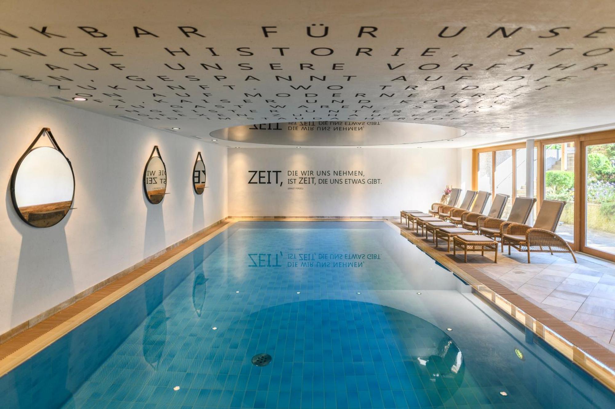 Hotel Staudacherhof In I Blick Aufs Zugspitzmassiv I Einzigartige Bayurvida Kueche Garmisch-Partenkirchen